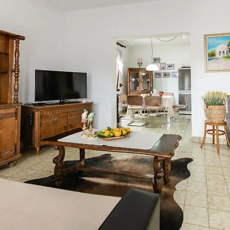 Lauma Apartman *